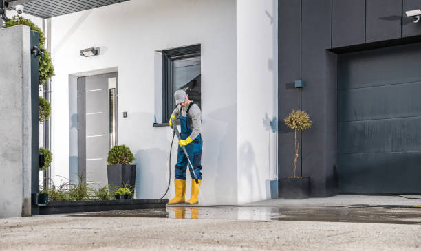 Best Pool Deck Cleaning  in Toftrees, PA
